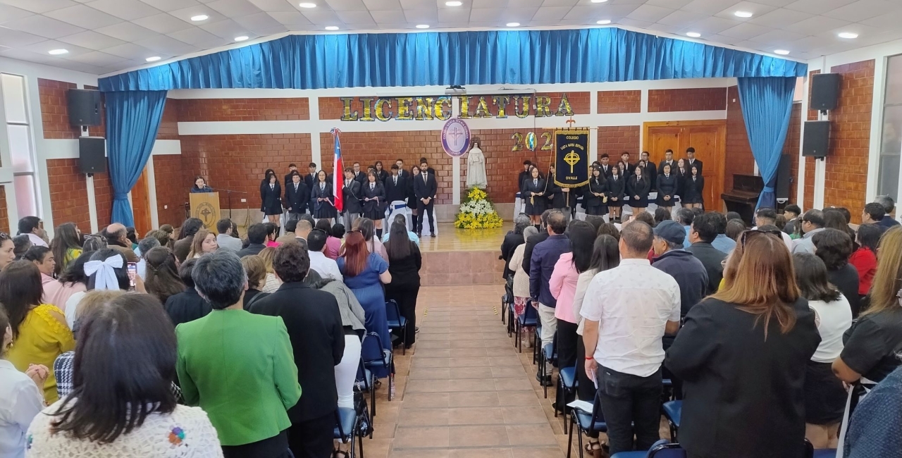 El Colegio Santa María Eufrasia realiza la “Ceremonia de Licenciatura” para los/as estudiantes de 4° Medio C